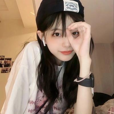 春情妃子 海报